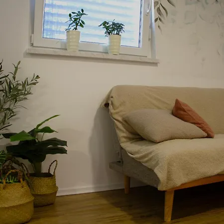 Poppqi's Apartma *
