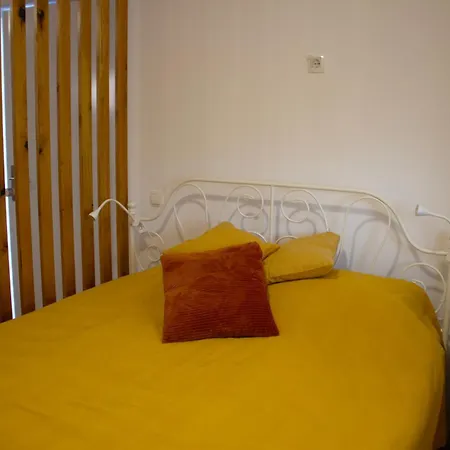 Apartament Poppqi's *