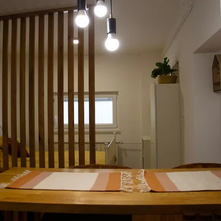 Poppqi's Apartmán *